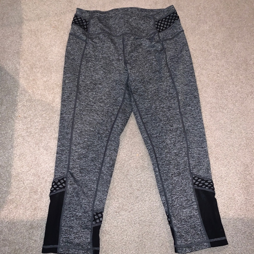 Quarter Length Leggings
